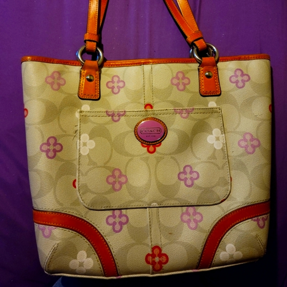 Coach purse